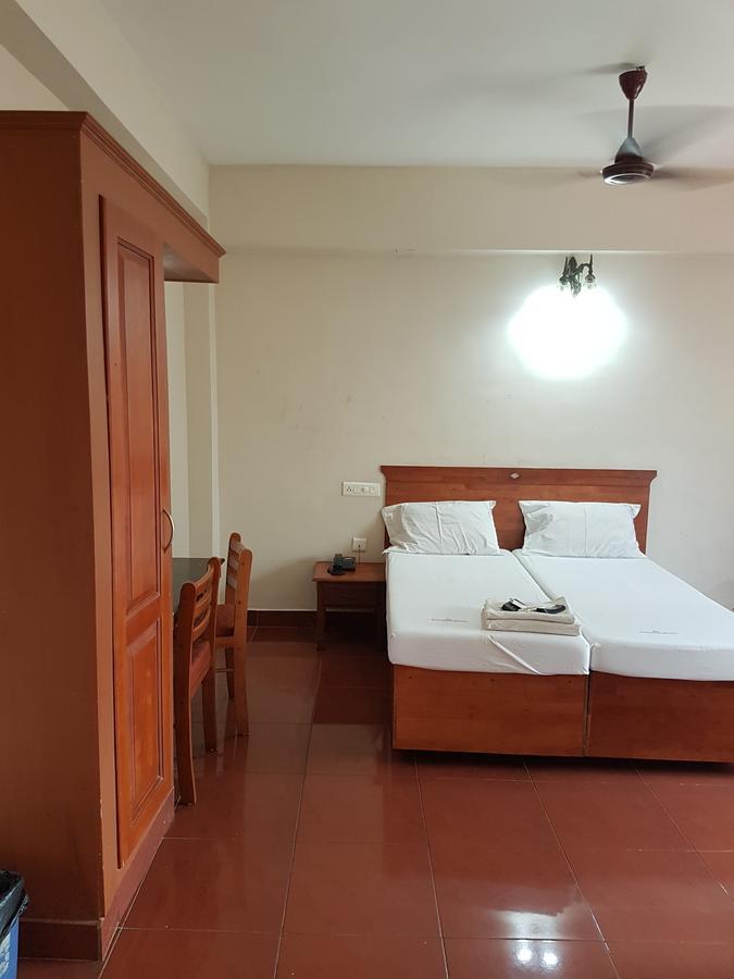 Shalimar Metro Otel Kochi Dış mekan fotoğraf