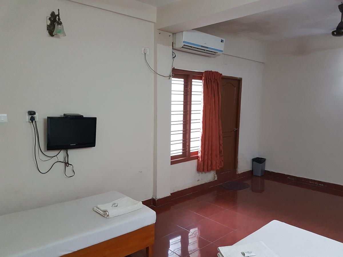 Shalimar Metro Otel Kochi Dış mekan fotoğraf