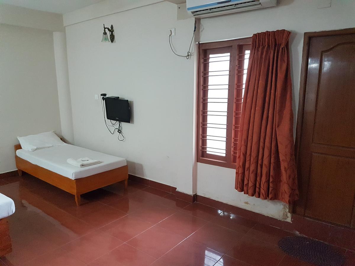 Shalimar Metro Otel Kochi Dış mekan fotoğraf
